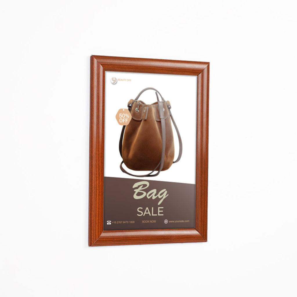 cornice a scatto pubblicitaria finitura effetto legno