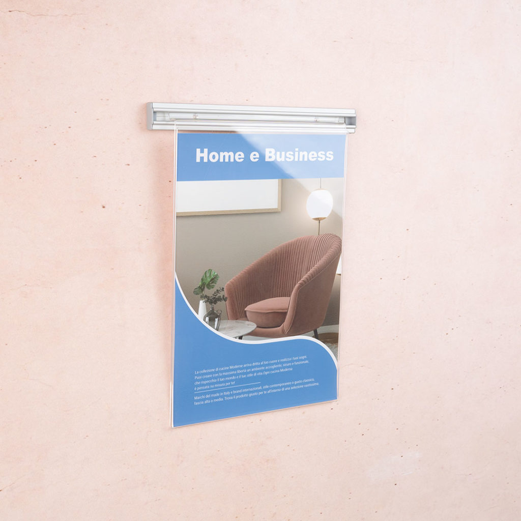 porta avvisi in plexiglass per bassa da muro