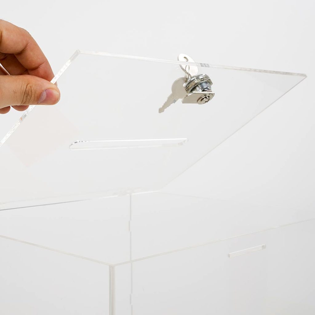cubo espositore in plexiglass trasparente aperto