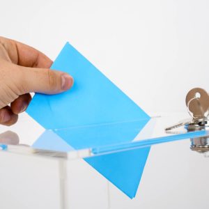 cubo espositore in plexiglass trasparente inserimento lettere