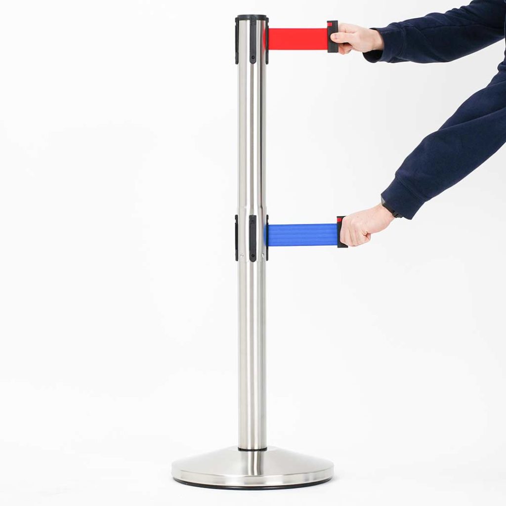 colonnina segnapercorso con doppio nastro colorato