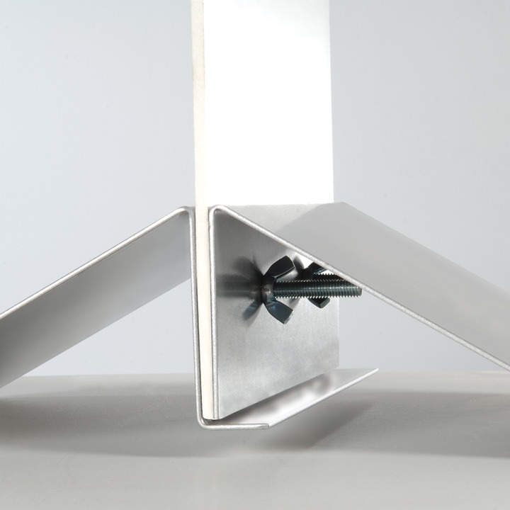 base regolabile per pannelli rigidi stampati