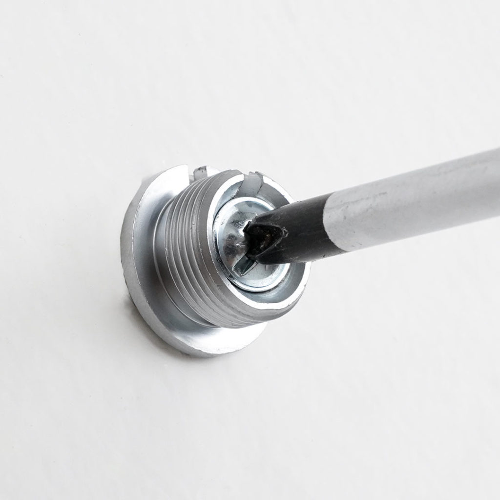 attacco appendi quadri da parete