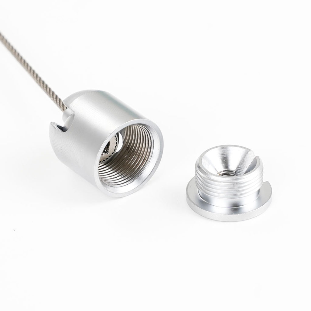 attacco a parete snodato per appendere quadri