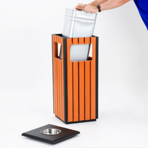 cestino per arredo urbano con bidone rimovibile