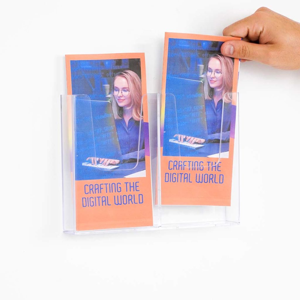 porta volantini da parete formato 1/3 a4 con due tasche affiancate