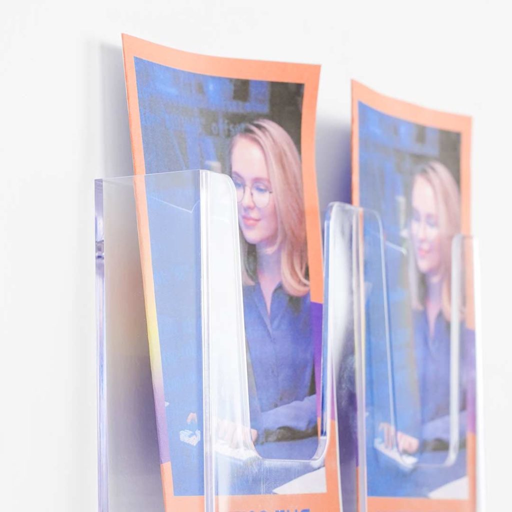 porta brochure da muro trasparente