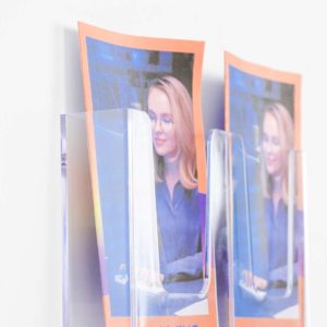 porta brochure da muro trasparente