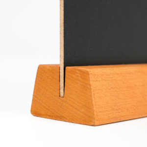 dettaglio base in legno