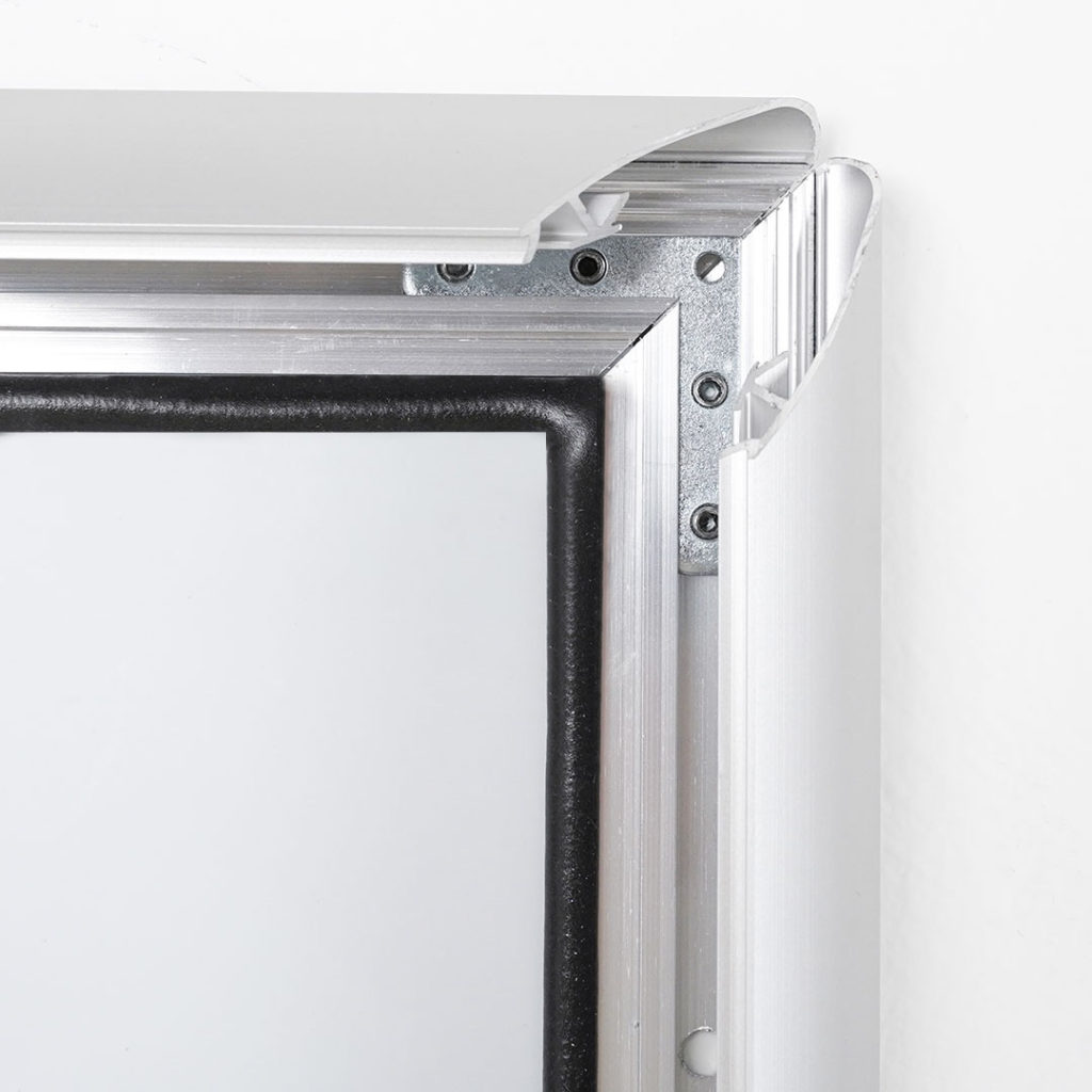 cornice a scatto impermeabile guarnizione nera