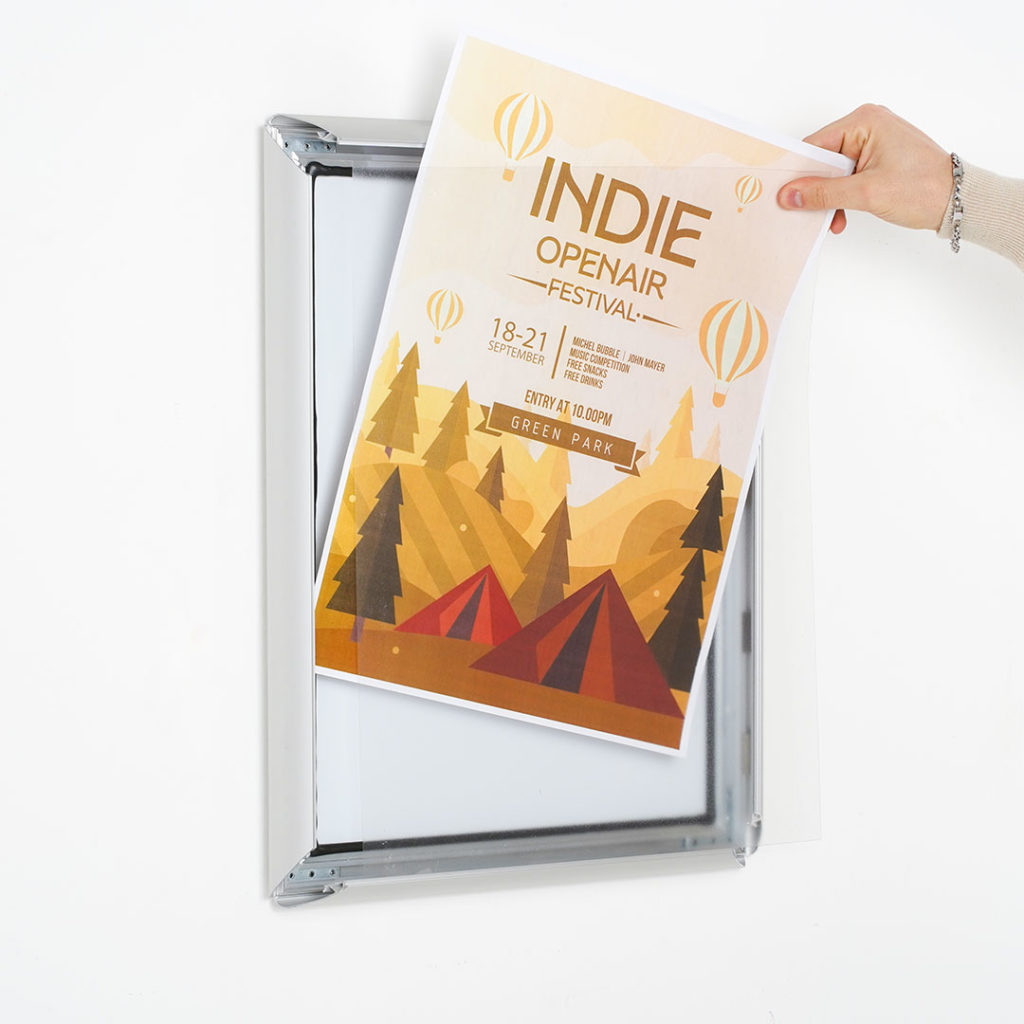 cornice a scatto impermeabile da muro grafica intercambiabile