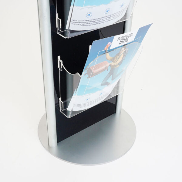 COL001-NC-espositore-autoportante-con-tasche-porta-depliant-