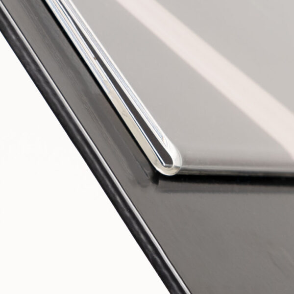 LGG07-MN-espositore-a-leggio-autoportante-in-metallo-nero-con-tasca