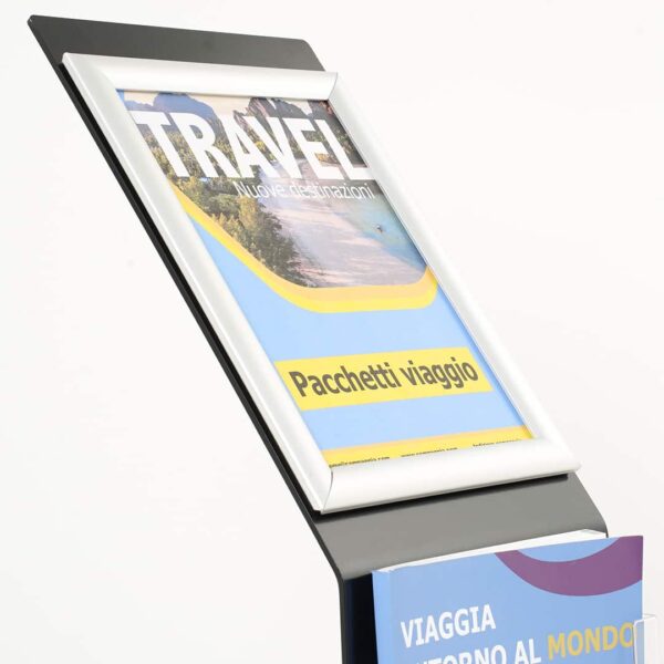 LGG18-P-MN-leggio-nero-da-terra-con-cornice-a-scatto-A4-e-porta-depliant