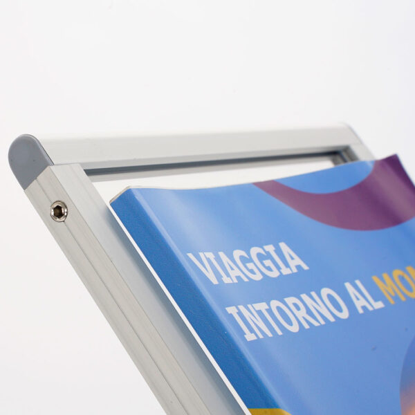 ZIGZAG001-esposotore-da-terra-per-deplian-alluminio