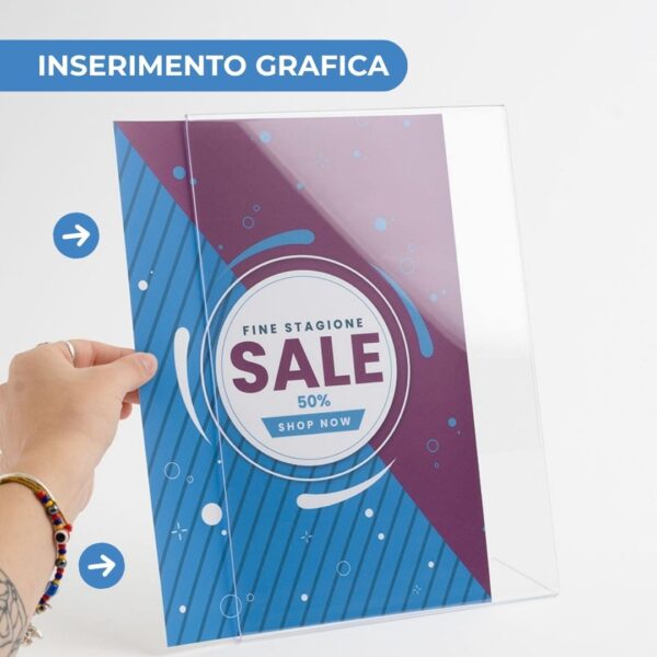 inserimento foglio nel porta avvisi