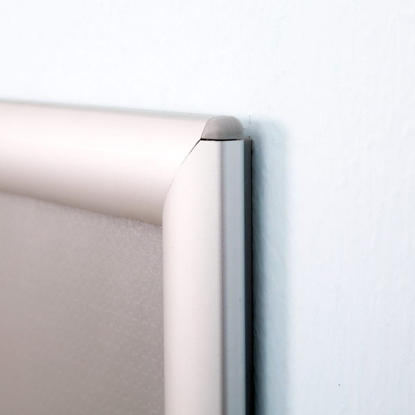 cornice a scatto con angoli smussati frame 25 mm