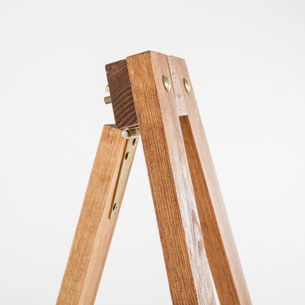 dettaglio cavalletto porta cornice in legno